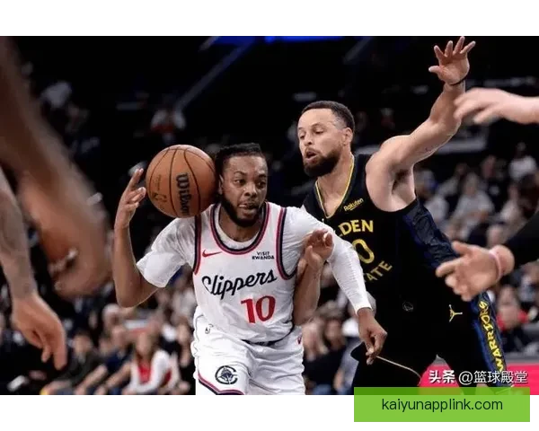 加兰谈近期状态起伏：机会到位未进球仍将保持自信与侵略性